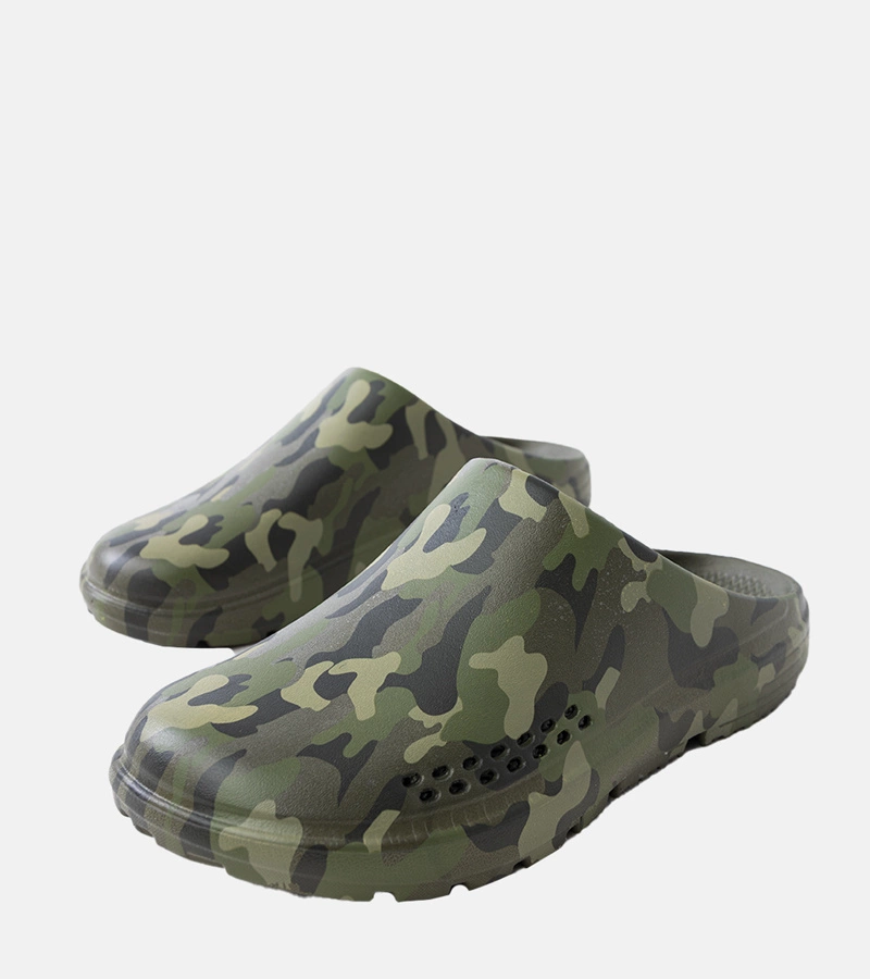 Zielone klapki męskie zabudowane Arnos