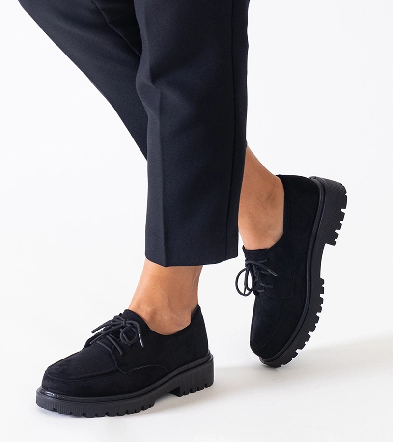 Czarne casualowe sznurowane półbuty z eko-zamszu Eduardana