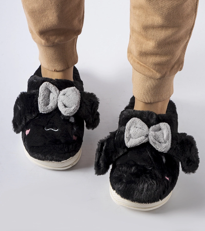 Czarne ciepłe kapcie z uszami i kokardą Gilda