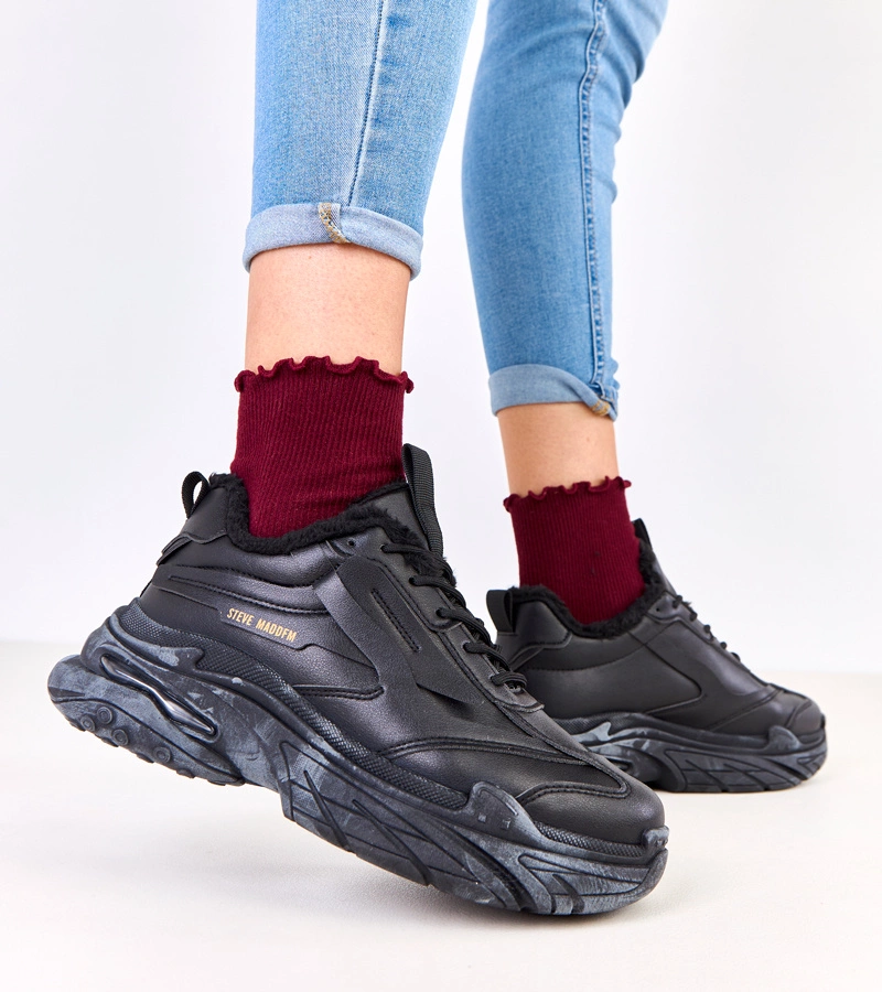 Czarne sneakersy ocieplane futerkiem Steves