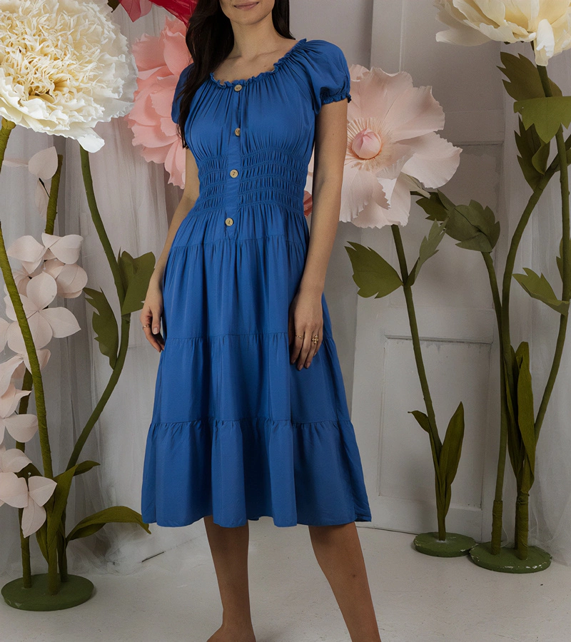 Niebieska sukienka midi z krótkim rękawem Marisla