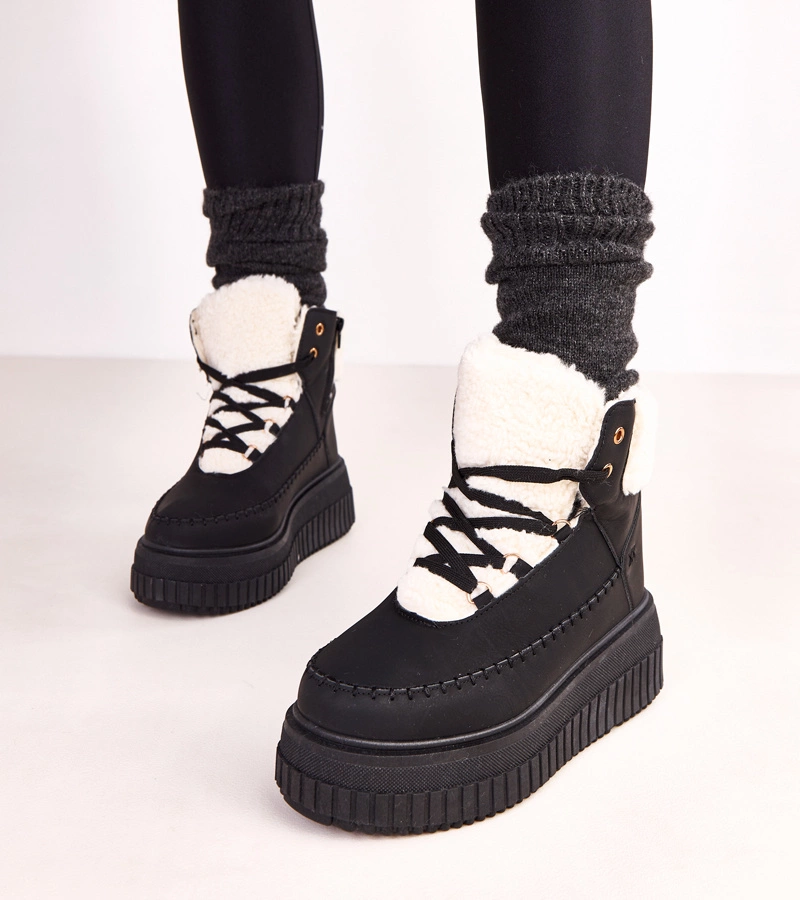 Czarne botki sportowe ocieplane na platformie Lorraine