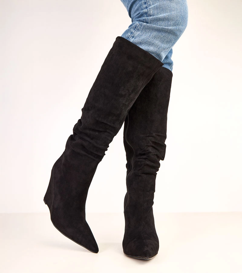 Czarne kozaki na wąskim koturnie Asena