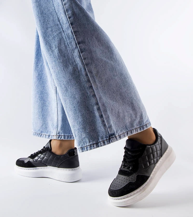 Czarne sneakersy damskie Latoya