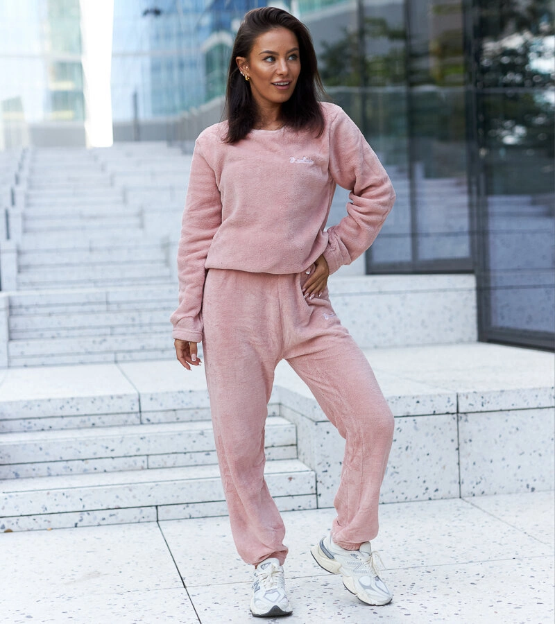 Różowy polarowy komplet dresowy Vachon
