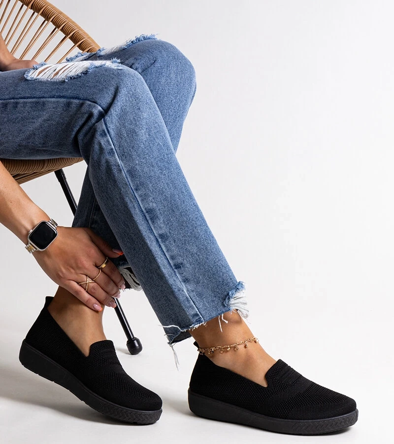 Czarne wsuwane tenisówki Mikaila