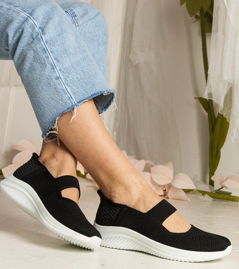 Czarne tenisówki damskie na tłoczonej podeszwie Muratti