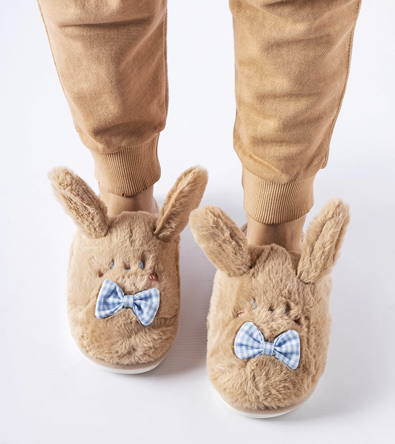 Beżowe kapcie z uszami i kokardką Bruna