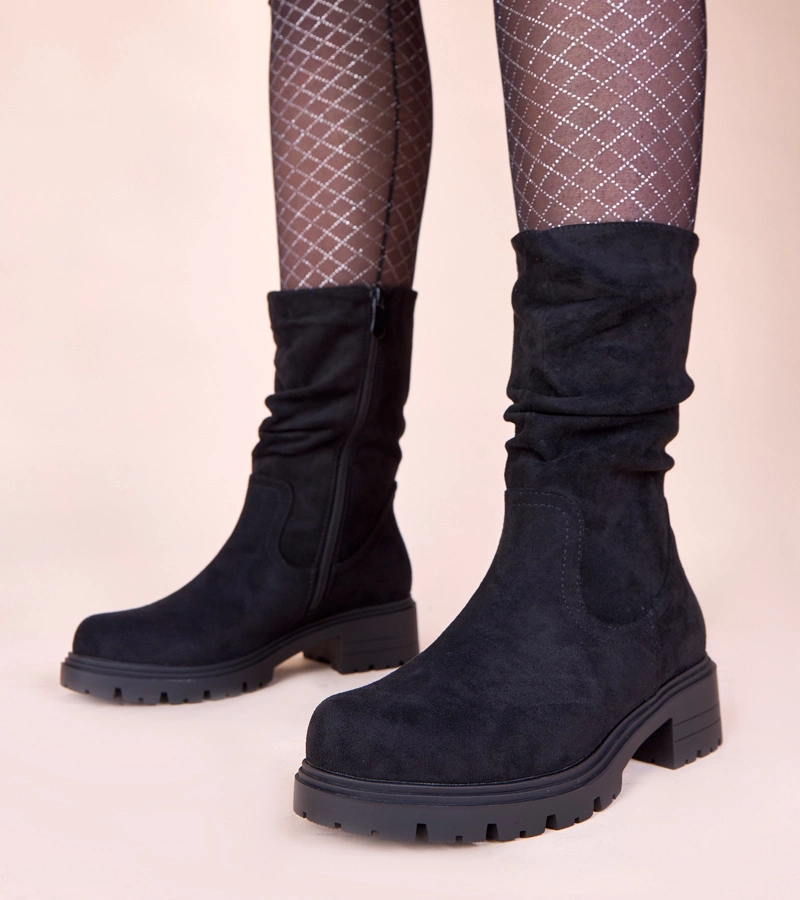 Czarne botki na platformie z marszczeniem Malha