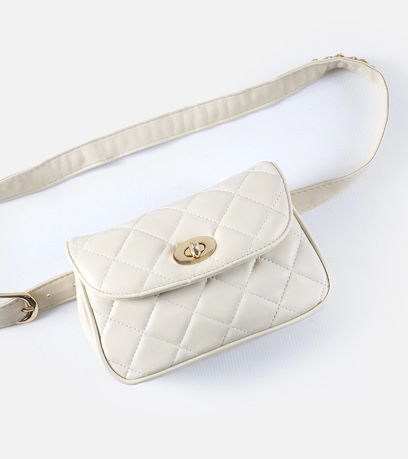 Beżowa pikowana saszetka Mattoon