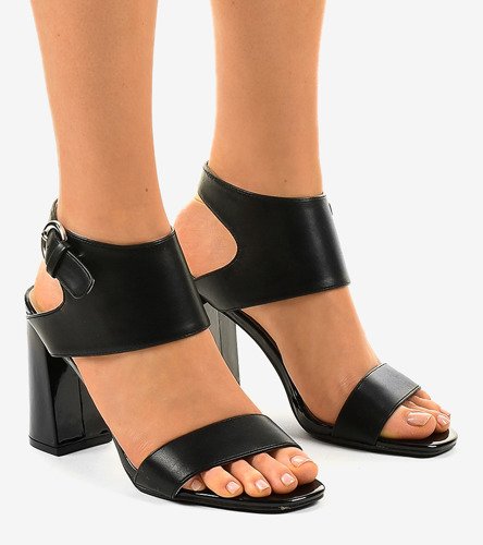 Czarne stylowe sandały na słupku 0354-20