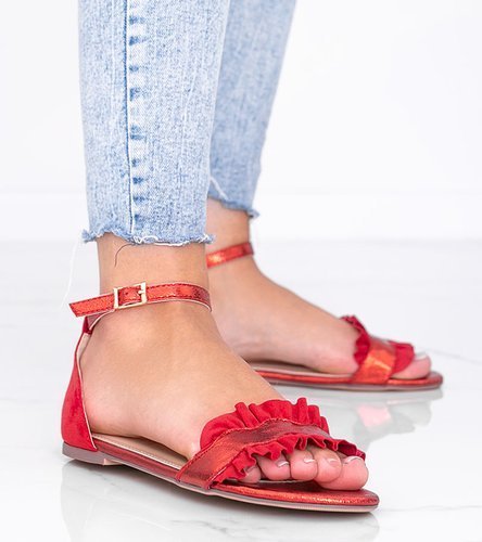 Czerwone sandały z falbanką Bora